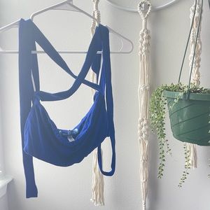 Urban bandeau with straps!